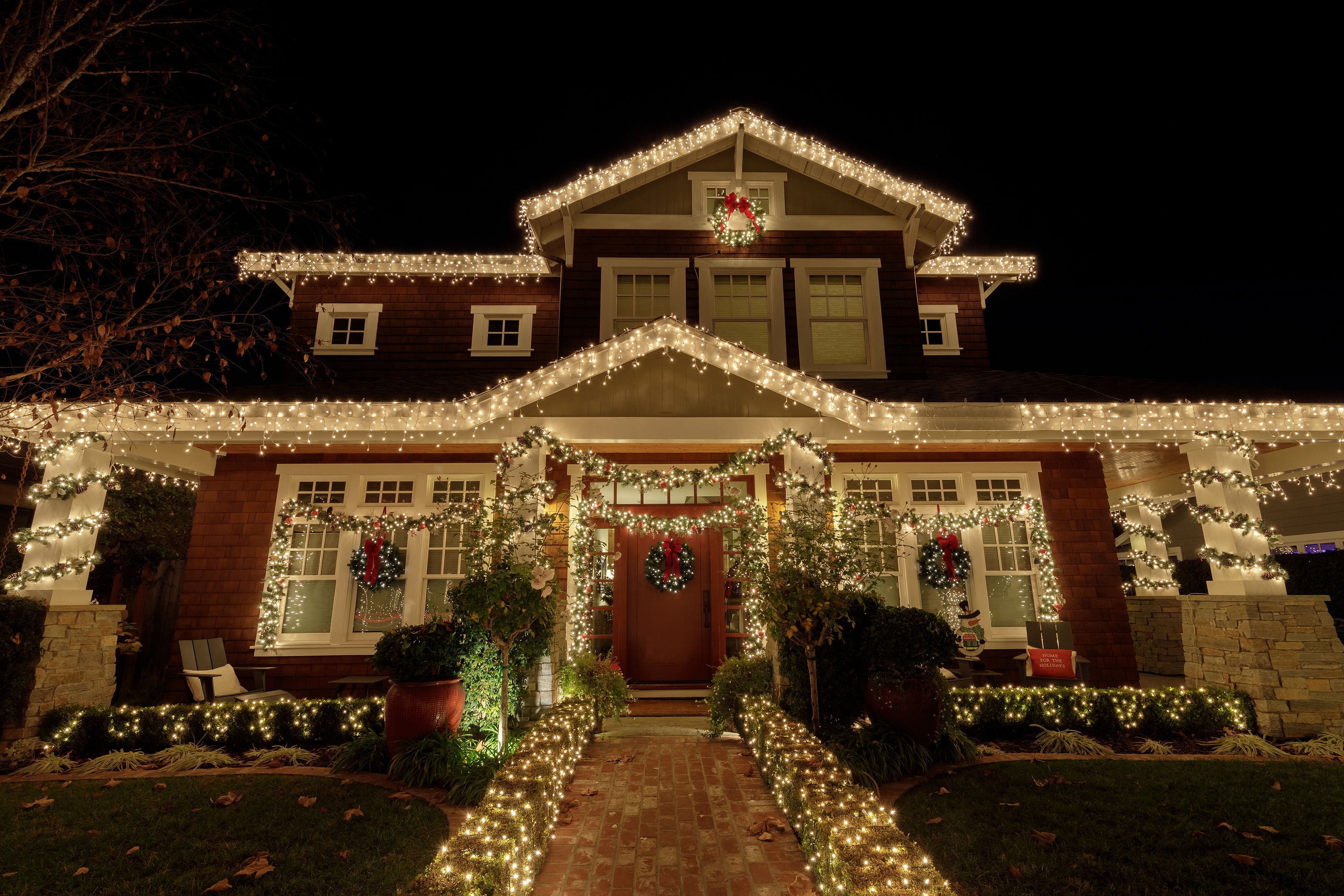 3 Fun Facts About Holiday LIghting